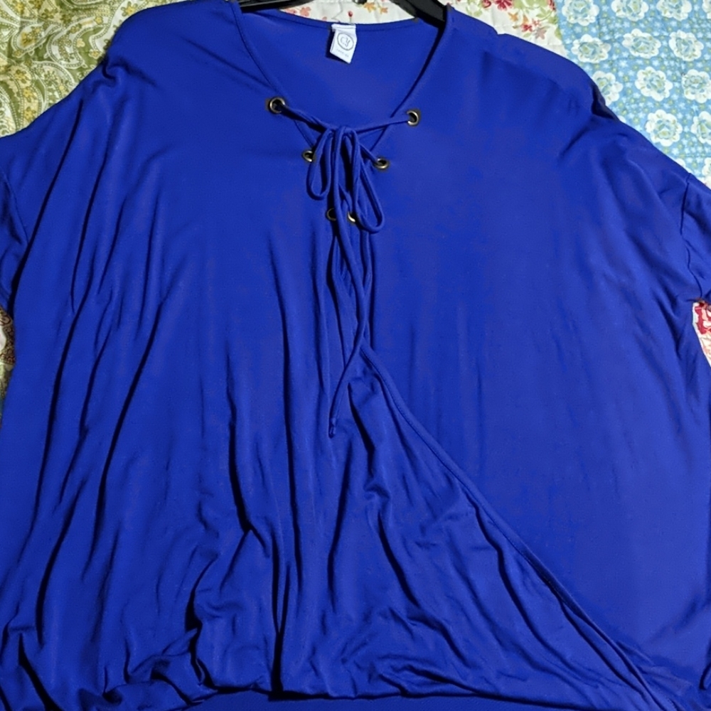 Nwot lace up top